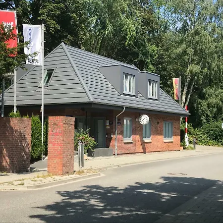 Kajuete Holtenau Apartment *